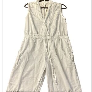 BELLA DAHL ⭐️ faux wrap jumpsuit